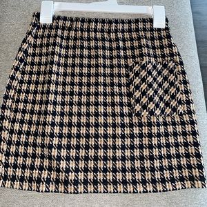 Plaid knit mini skirt